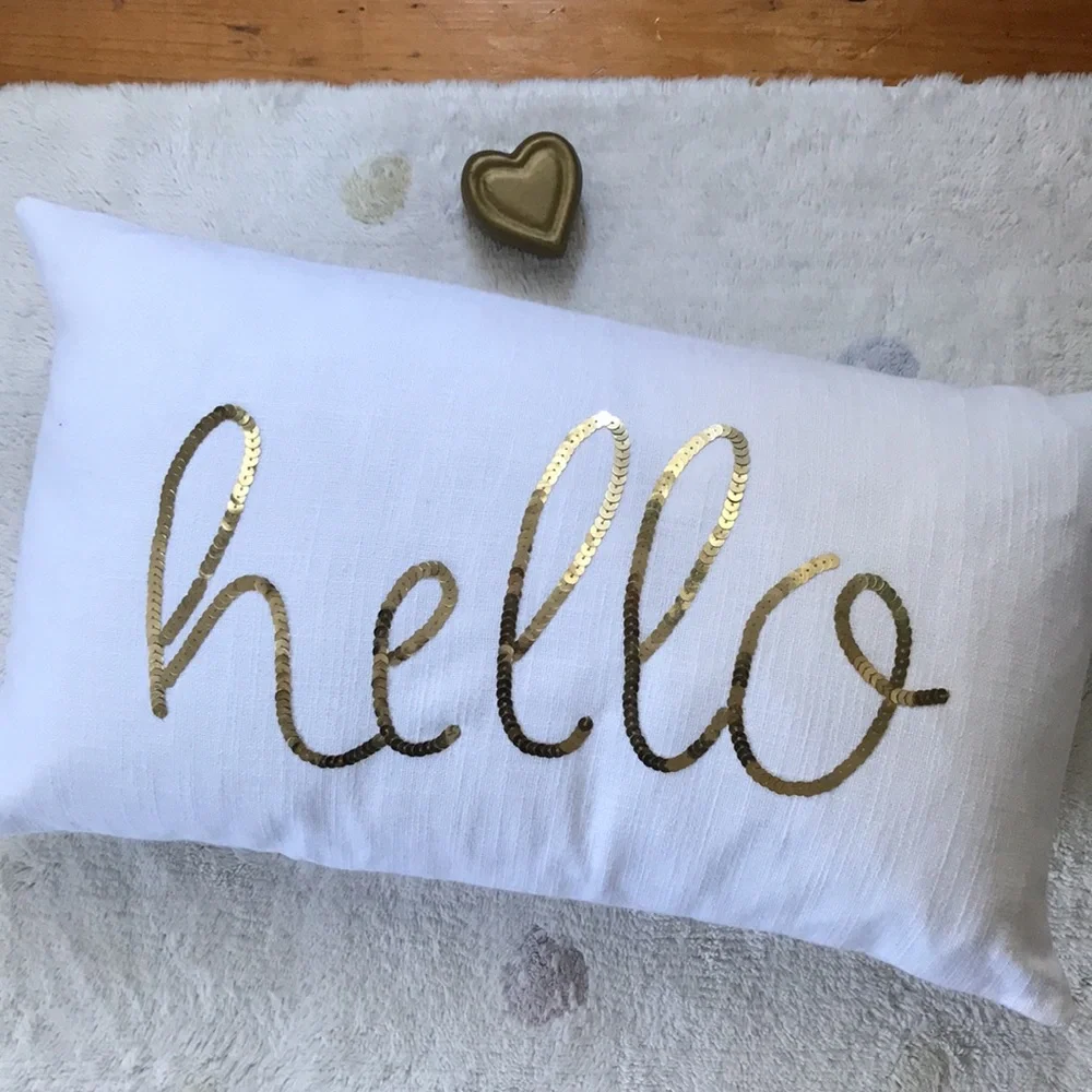 Indaba Trading 100% cotton decorative Throw Pillow Hello in gold sequins